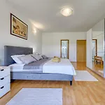 Kikaana By Interhome * Barban