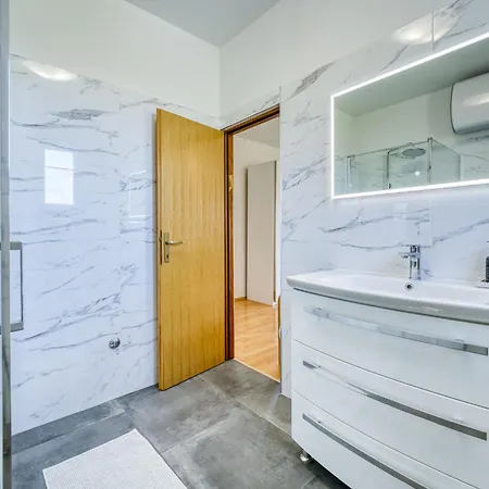 Kikaana By Interhome Tatil Evi